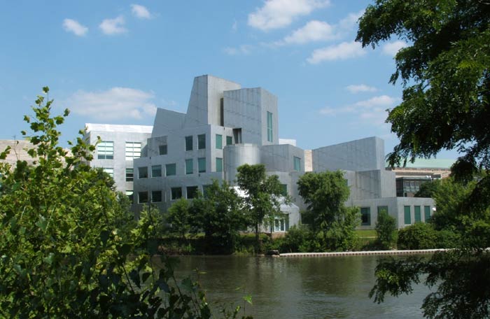 Фрэнк Гери (Frank Gehry): Iowa Advanced Technology Laboratories, University of Iowa, Iowa City, Iowa, USA, 1987-1992